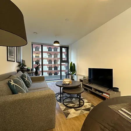 Cozy City Centre Apartment With Free Parking And Free Gym Birmingham Exterior photo