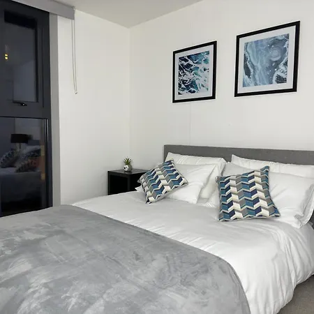 Cozy City Centre Apartment With Free Parking And Free Gym Birmingham Exterior photo