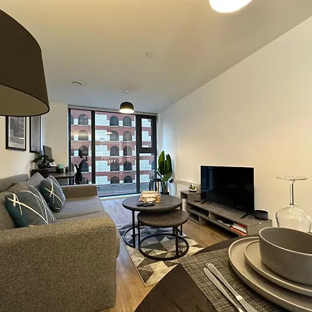 Cozy City Centre Apartment With Free Parking And Free Gym Birmingham Exterior photo